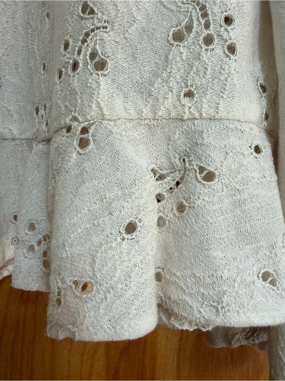 Small Zara Ivory Cream Eyelet Lace Blouse Embroidery Ruffle Puff Sleeve Romantic